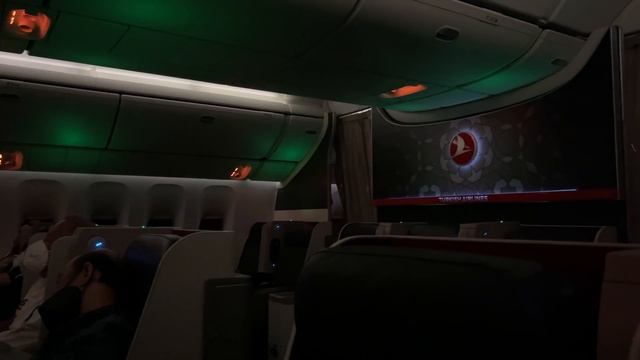 Turkish Airlines Business Class | Istanbul to Kuala Lumpur on Boeing 777-300(ER) смотреть онлайн