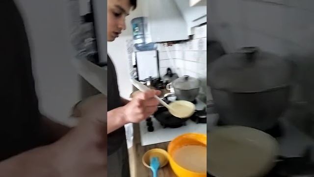 Я ПРИГОТОВИЛ ЗА 1 МИНУТУ БЛИНЧИКИ В РЕАЛЬНОЙ ЖИЗНИ. смотреть онлайн