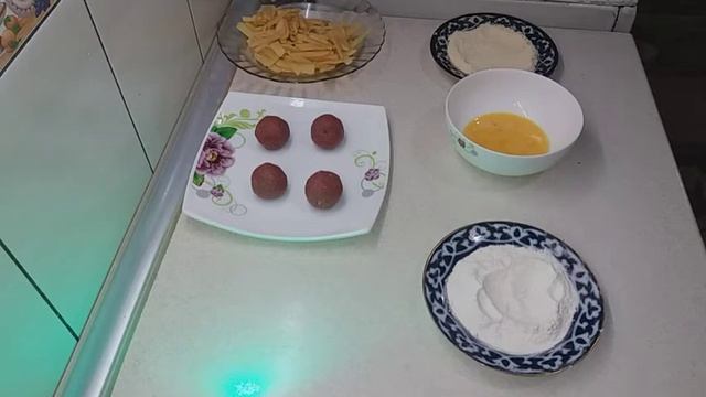 яйца по шотландски. смотреть онлайн