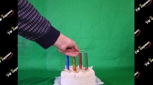 Большой обзор пиротехнических свечей, фонтанов в торт. Взрыв торта мощной петардой.