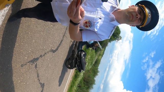 ДПС остановили квадроцикл, но не ожидали увидеть документы.. смотреть онлайн