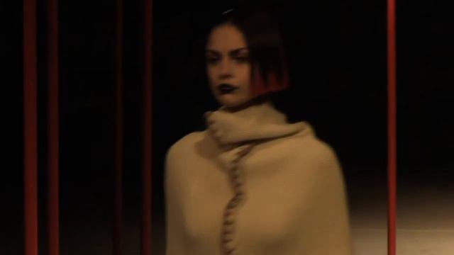 YOHJI YAMAMOTO / Ready-to-Wear Fall/Winter2012/2013 смотреть онлайн