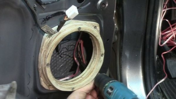 Замена штатной музыки Ssang Yong NEW Actyon