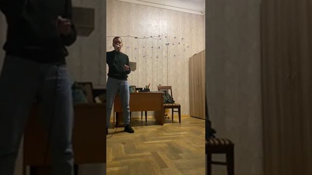 Не крещеная луна (Александр Адыгамов - фрагмент песни) смотреть онлайн