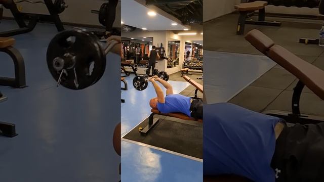 Французский жим лежа со штангой смотреть онлайн