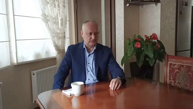 Власти Молдавии вслед за Украиной совершает те же ошибки - "наступают на те же грабли" смотреть онлайн