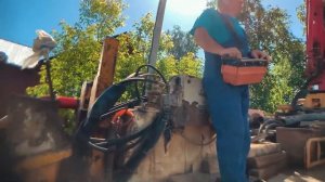 Заливка бетона с помощью бетононасоса