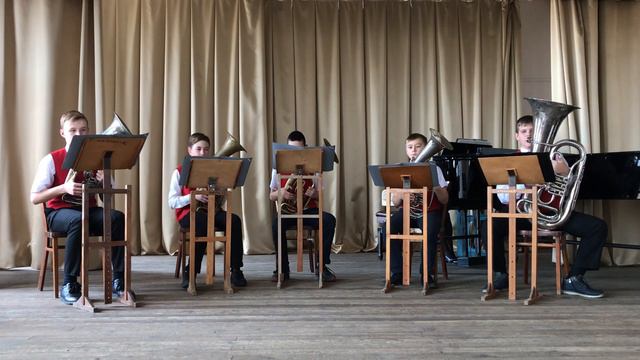 Образцовый ансамбль медно-духовых инструментов «Форте» Г.Крумпфер «Утро» А.Новиков «Дороги» смотреть онлайн