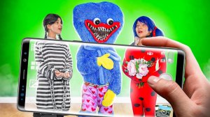 ЗЛОЙ ФАНАТ ХАГИ ВАГИ против ДОБРОГО Фаната ХАГГИ ВАГГИ! Хаги Ваги в реальной жизни!