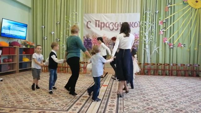 8 марта детский сад Ласточка г. Домодедово смотреть онлайн