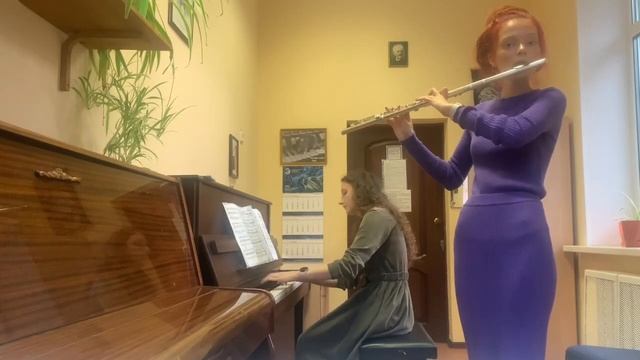 Г.Гендель Соната№7, 2 часть: Рахимова София (флейта); Лобанова Юлия Олеговна (фортепиано) ,11.11.2 смотреть онлайн