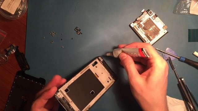 ЗАМЕНА ЭКРАНА НА HTC 628 смотреть онлайн