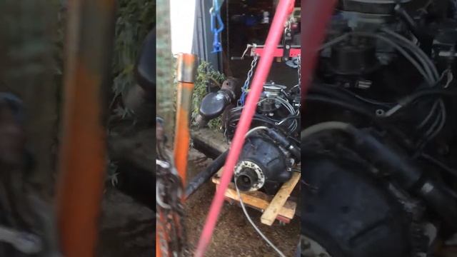 Volvo Penta 4.3 GS 220hp start up from cold смотреть онлайн
