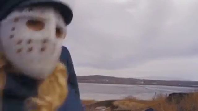 Между нами таит лед смотреть онлайн