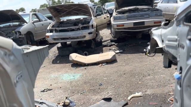 JUNKYARD HONDA/ACURA B AND K SERIES GOODIES HUNT смотреть онлайн