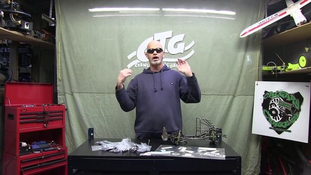 Crawler Teds Garage - Stickers and Bodacious смотреть онлайн