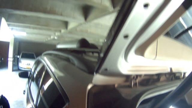 Cambiar los Amortiguadores de Gas Puerta Trasera (Baúl) Ford Escape Kuga SE 2014 смотреть онлайн