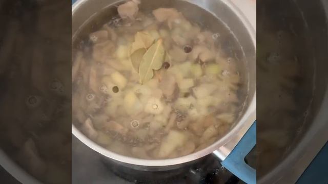 Грибной суп из белых