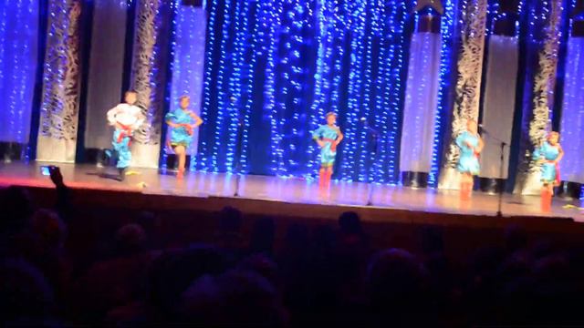 танец "Украина" от фонда "Доброта и Доверие" смотреть онлайн