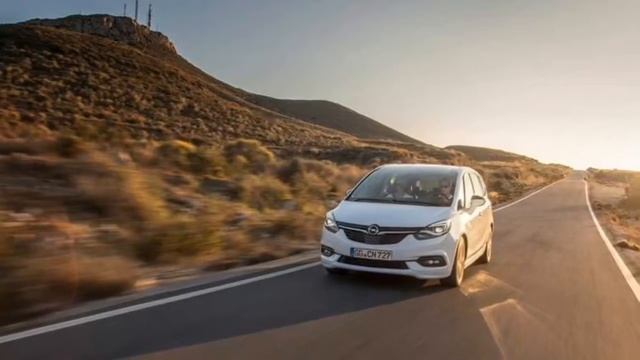 Vauxhall Zafira Tourer 2017 Review (Opel Zafira Tourer) - Carbuyer