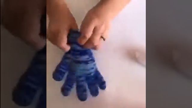 Игрушки из старых перчаток смотреть онлайн