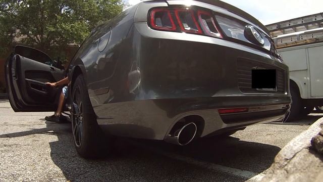 My Custom 2013 Ford Mustang V6 смотреть онлайн