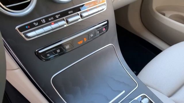 Видеопрезентация автомобиля GLC 200 4MATIC Premium смотреть онлайн