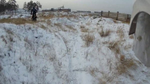 Вторая часть тестирования KTM 350 SX-F зимой и без шипов.