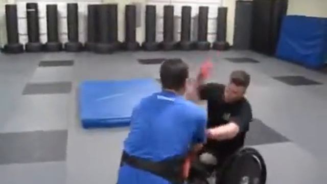 01. Самооборона на коляске/Wheelchair Self-defense смотреть онлайн