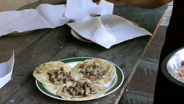 Cocina Fácil en Restaurante Palmira de Chinameca смотреть онлайн
