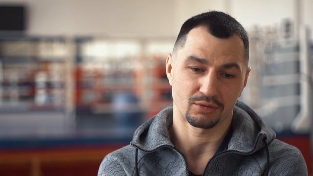 Виктор Постол. Прогноз на поединок Теренс Кроуфорд - Амир Хан смотреть онлайн