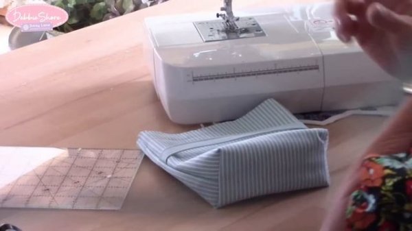 Sewing with Debbie Shore - a simple cross body bag