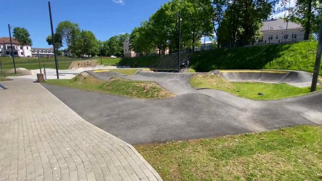 Narva / город Нарва, Нарва Йыэсуу смотреть онлайн
