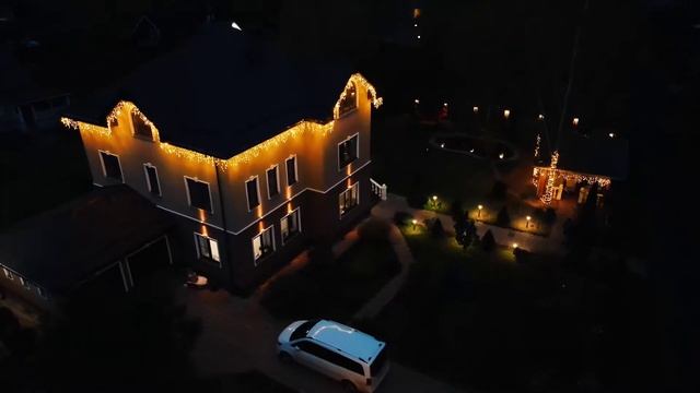 Уличная светодиодная бахрома для подсветки фасада дома? смотреть онлайн