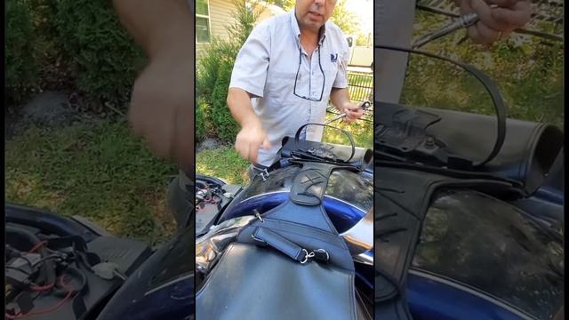 C50 or VL800 cc flushing coolant from radiator смотреть онлайн