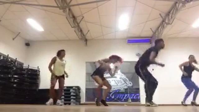 CRAZY IN LOVE - BEYONCÉ - B'DANCERS смотреть онлайн