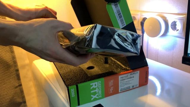 Unboxing GeForce RTX 3060 EAGLE OC 12G GV-N3060EAGLE OC-12GD Nvidia