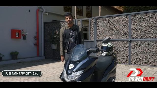 Suzuki Burgman Street : Is this the best 125cc Scooter? : PowerDrift смотреть онлайн