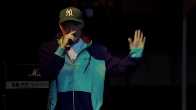 Freestyle Cup 2010 / Гамбит vs Трэй смотреть онлайн