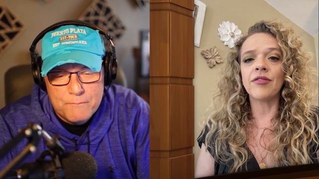 Radio Dayz the Podcast Guest Jess Poxson talks about working at Specs Howard смотреть онлайн