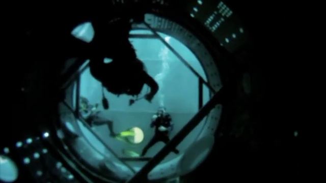 Дайвинг в Центре подготовки космонавтов смотреть онлайн