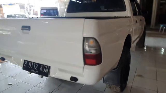 di jual : Mitsubishi strada 2.8 GL 4x4 2006 Jakarta timur hub 08128512583 смотреть онлайн