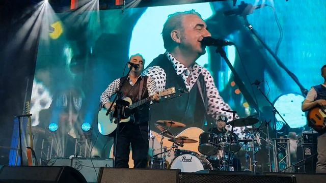 Я рисую на окне смотреть онлайн