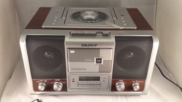 Караоке, USB, MP3, радио, кассетный, DVD бумбокс Goldyip DVD-9206UC смотреть онлайн