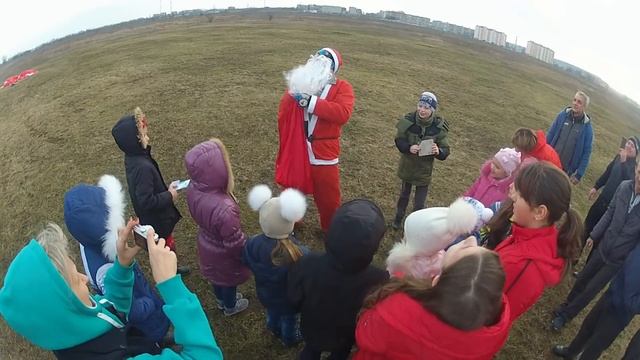 Летающий Дед Мороз г.Майкоп 31.12.2017 г. Skydiving Santa Claus смотреть онлайн