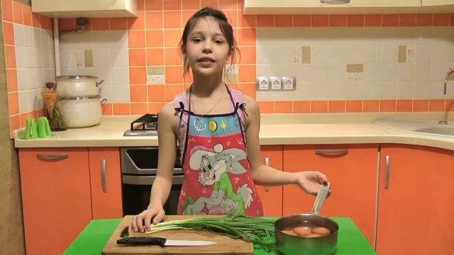 Пирожки на кефире без дрожжей ★ пирожки с луком и яйцом ★ жареные на сковороде смотреть онлайн