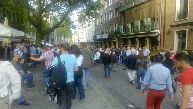 Düsseldorf Old Town (Altstadt) смотреть онлайн