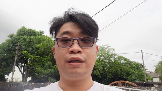 Sony ZV-1F sample video 4K 30fps - Full Auto, Stabilization, Product Showcase, Defocus смотреть онлайн