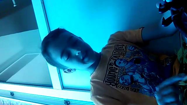 Залеваю дракона клеем! смотреть онлайн