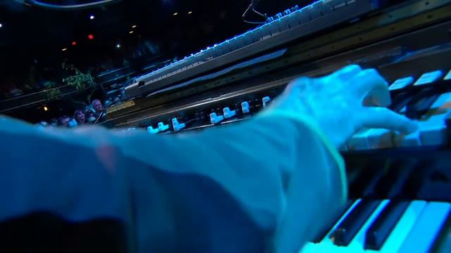 Bonnie Raitt on Austin City Limits "Used to Rule the World" смотреть онлайн